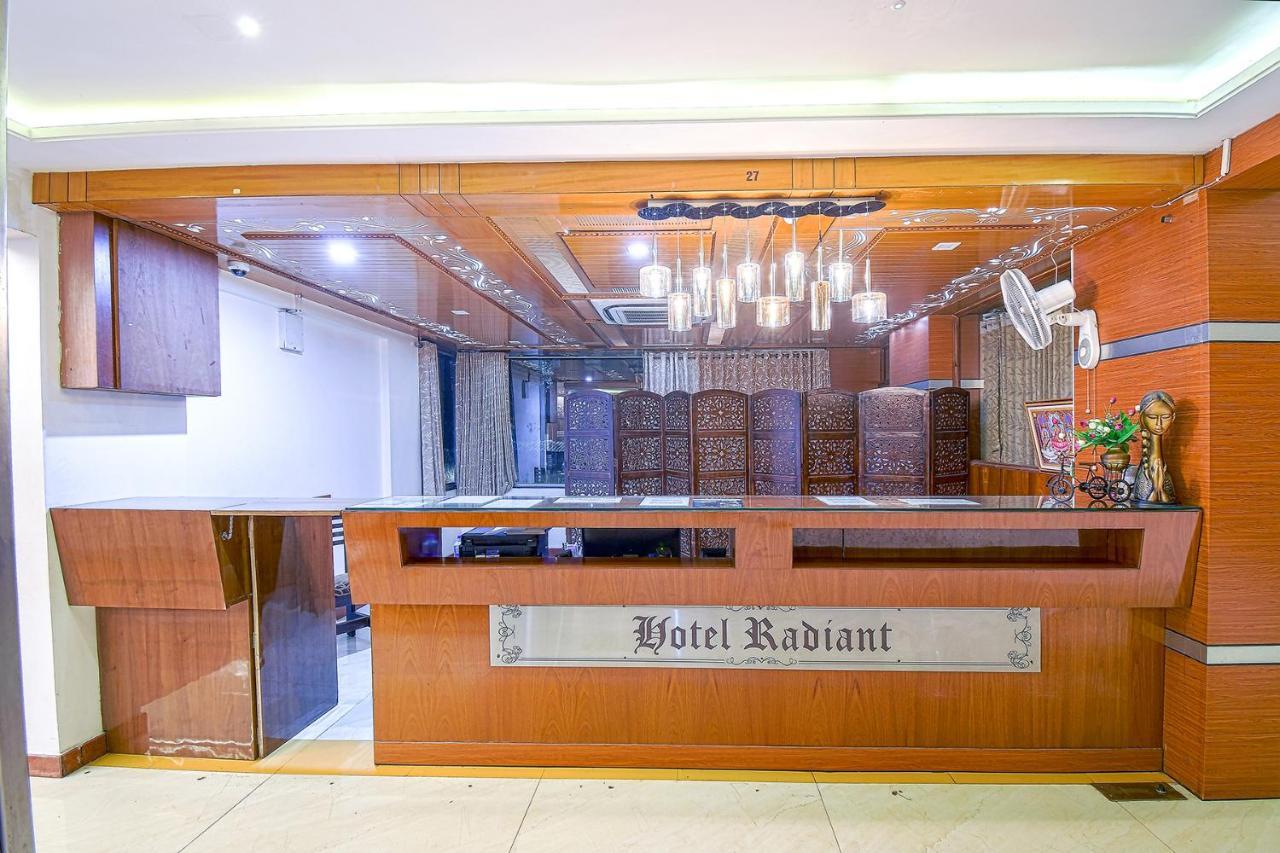 Hotel Radiant Colhapur Exterior foto